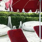 乐特努耶酒店 4*