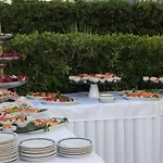 乐特努耶酒店 酒店 索托马里纳