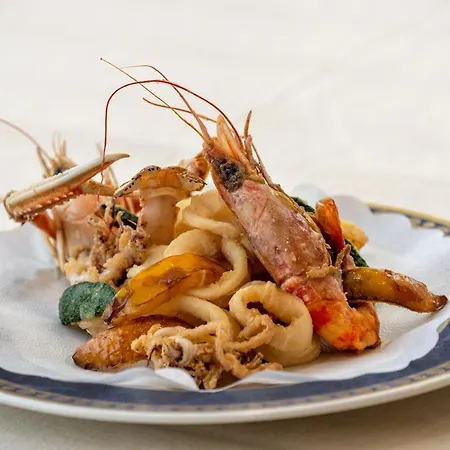 Le Tegnue سوتّومارينا