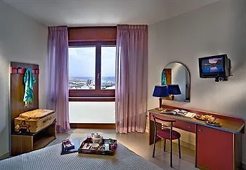 Le Tegnue Hotell