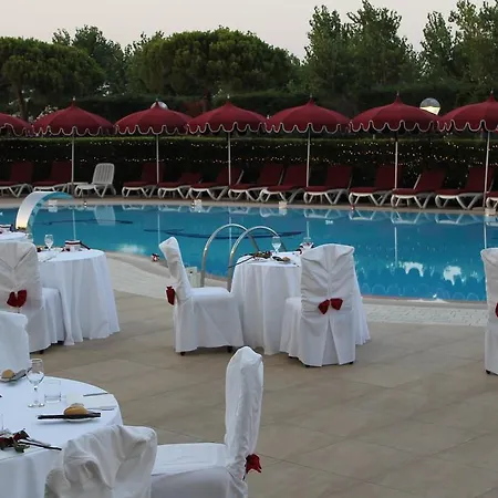 Le Tegnue Hotell